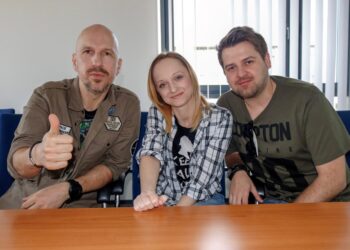 Na zdjęciu organizatorzy Festiwalu Scyzoryki: Łukasz Sobieraj z Fundacji Scyzoryki, Anna Bilska z "Echa Dnia", Paweł Szcześniak z Fundacji Scyzoryki / Stanisław Blinstrub / Radio Kielce