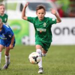 Turniej piłki nożnej „Z podwórka na stadion o Puchar Tymbarku” / cyfrasport.pl