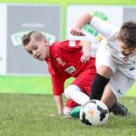 Turniej piłki nożnej „Z podwórka na stadion o Puchar Tymbarku” / cyfrasport.pl