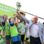 Turniej piłki nożnej „Z podwórka na stadion o Puchar Tymbarku” / cyfrasport.pl