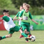 Turniej piłki nożnej „Z podwórka na stadion o Puchar Tymbarku” / cyfrasport.pl