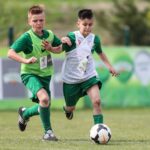 Turniej piłki nożnej „Z podwórka na stadion o Puchar Tymbarku” / cyfrasport.pl