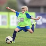 Turniej piłki nożnej „Z podwórka na stadion o Puchar Tymbarku” / cyfrasport.pl