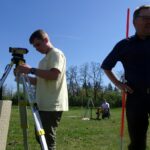 Cudzynowice. Część praktyczna eliminacji okręgowych 42. Olimpiady Wiedzy i Umiejętności Rolniczych / Kamil Włosowicz / Radio Kielce