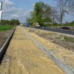 Budowa ścieżki pieszo-rowerowej wzdłuż drogi krajowej nr 78 / Ewa Pociejowska-Gawęda / Radio Kielce