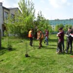 Jędrzejów. Sadzenie drzew. Akcja Zielony Jędrzejów / Ewa Pociejowska - Gawęda / Radio Kielce