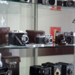 Wystawa aparatów fotograficznych Piotra Walerona w Jędrzejowie / Ewa Pociejowska-Gawęda / Radio Kielce