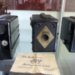 Wystawa aparatów fotograficznych Piotra Walerona w Jędrzejowie / Ewa Pociejowska-Gawęda / Radio Kielce