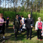 W ramach akcji „Lasy pełne energii” pracownicy PGE Obrót ze Skarżyska-Kamiennej sadzili dębowy las na terenie nadleśnictwa Suchedniów / Tomasz Piwko / Radio Kielce