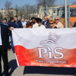 Wyjazd do Warszawy uczestników obchodów 8. rocznicy katastrofy smoleńskiej / Michał Kita / Radio Kielce