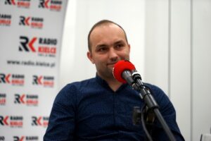 Studio Polityczne. Na zdjęciu: Paweł Garbuzik - PSL / Karol Żak / Radio Kielce