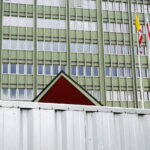 26.04.2018 Kielce. Rozpoczął się remont przed Świętokrzyskim Urzędem Wojewódzkim / Jarosław Kubalski / Radio Kielce