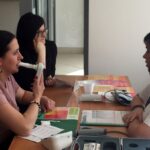 Kielce. Bezpłatne badania przed urzędem marszałkowskim / Iwona Murawska / Radio Kielce