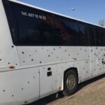 Wyjazd z Sandomierza 50-osobowej grupy osób na uroczystości do Warszawy z okazji 8 rocznicy katastrofy smoleńskiej / Grażyna Szlęzak-Wójcik / Radio Kielce