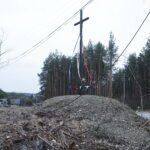 05.04.2018 Cisów. Kopiec upamiętniający odzyskanie niepodległości przez Polskę / Jarosław Kubalski / Radio Kielce