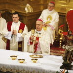 01.04.2018 Kielce. Katedra. Procesja i msza rezurekcyjna. Biskup Jan Piotrowski / Jarosław Kubalski / Radio Kielce