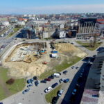 06.04.2018 Kielce. Budowa budynku biurowo - usługowo - mieszkalnego pomiędzy ulicami Pelca, IX Wieków Kielc i 1 Maja / Jarosław Kubalski / Radio Kielce