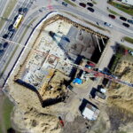 06.04.2018 Kielce. Budowa budynku biurowo - usługowo - mieszkalnego pomiędzy ulicami Pelca, IX Wieków Kielc i 1 Maja / Jarosław Kubalski / Radio Kielce