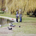 08..04.2018 Kielce. Wiosna. Spacer w parku / Jarosław Kubalski / Radio Kielce