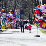 08..04.2018 Kielce. Wiosna. Spacer w parku / Jarosław Kubalski / Radio Kielce