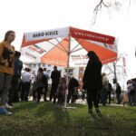 11.04.2018 Kielce. Program Interwencja Radia Kielce. Mieszkańcy nie chcą budowy ulicy dojazdowej do centrum usługowo - handlowego wzdłuż Doliny SIlnicy i ulicy Sabinówek / Jarosław Kubalski / Radio Kielce