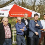 11.04.2018 Kielce. Program Interwencja Radia Kielce. Mieszkańcy nie chcą budowy ulicy dojazdowej do centrum usługowo - handlowego wzdłuż Doliny SIlnicy i ulicy Sabinówek / Radio Kielce