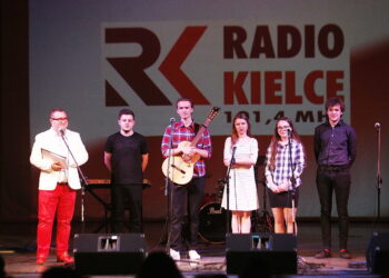 12.04.2018 Kielce. WDK."Bitwa na głosy". V LO im. ks. Piotra Ściegiennego w Kielcach / Jarosław Kubalski / Radio Kielce