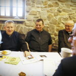 12.04.2018 Święty Krzyż. Misjonarze Oblaci pracujący na Ukrainie odwiedzili klasztor / Jarosław Kubalski / Radio Kielce