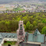 16.04.2018 Kielce. Karczówka. Klasztor. remont wieży / Jarosław Kubalski / Radio Kielce