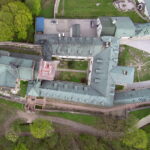 16.04.2018 Kielce. Karczówka. Klasztor. remont wieży / Jarosław Kubalski / Radio Kielce