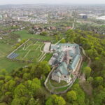 16.04.2018 Kielce. Karczówka. Klasztor. remont wieży / Jarosław Kubalski / Radio Kielce