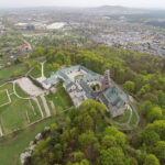 16.04.2018 Kielce. Karczówka. Klasztor. remont wieży / Jarosław Kubalski / Radio Kielce