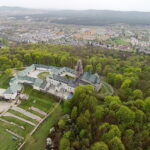 16.04.2018 Kielce. Karczówka. Klasztor. remont wieży / Jarosław Kubalski / Radio Kielce