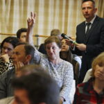 21.04.2018 Jędrzejów. Minister Kultury i Dziedzictwa Narodowego Piotr Gliński spotkał się z mieszkańcami / Jarosław Kubalski / Radio Kielce