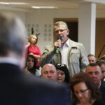 21.04.2018 Jędrzejów. Minister Kultury i Dziedzictwa Narodowego Piotr Gliński spotkał się z mieszkańcami / Jarosław Kubalski / Radio Kielce