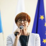 22.04.2018 Starachowice. Minister resortu Rodziny, Pracy i Polityki Społecznej Elżbieta Rafalska spotkała się z mieszkańcami / Jarosław Kubalski / Radio Kielce