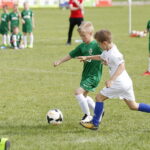 24.04.2018 Ćmińsk. Turniej piłki nożnej „Z podwórka na stadion o Puchar Tymbarku”. Mecz AMO Kielce -FA Jędrzejów / Jarosław Kubalski / Radio Kielce