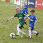 24.04.2018 Ćmińsk. Turniej piłki nożnej „Z podwórka na stadion o Puchar Tymbarku”. Mecz AMO Kielce - Hetmanik Włoszczowa / Jarosław Kubalski / Radio Kielce