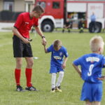 24.04.2018 Ćmińsk. Turniej piłki nożnej „Z podwórka na stadion o Puchar Tymbarku”. Mecz AMO Kielce - Hetmanik Włoszczowa / Jarosław Kubalski / Radio Kielce