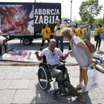 25.04.2018 Kielce Protest przeciwko aborcji pod UW / Jarosław Kubalski / Radio Kielce