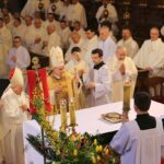 Jubileusz Kapłanów zorganizowany z okazji 200-lecia diecezji sandomierskiej. Mszy świętej w bazylice katedralnej przewodniczył biskup ordynariusz Krzysztof Nitkiewicz / Grażyna Szlęzak-Wójcik / Radio Kielce