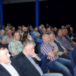 Minister Środowiska Henryk Kowalczyk spotkał się z mieszkańcami Staszowa / Emilia Sitarska / Radio Kielce