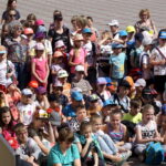 Piknik Patriotyczny w Szkole Podstawowej nr 32. Hasło pikniku "Biel i Czerwień" / Mateusz Kaczmarczyk / Radio Kielce