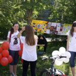 Piknik Patriotyczny w Szkole Podstawowej nr 32. Hasło pikniku "Biel i Czerwień" / Mateusz Kaczmarczyk / Radio Kielce