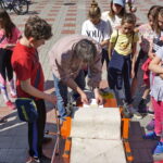 Piknik Patriotyczny w Szkole Podstawowej nr 32. Hasło pikniku "Biel i Czerwień" / Mateusz Kaczmarczyk / Radio Kielce