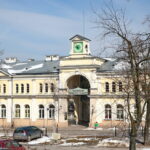 Muzeum Zabawek i Zabawy. Historyczny budynek ma być remontowany jeszcze przed wakacjami / Marzena Mąkosa / Radio Kielce