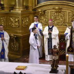 Rocznica katastrofy smoleńskiej. Na zdjęciu: biskup Jan Piotrowski / Marzena Mąkosa / Radio Kielce