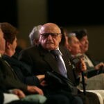 Wręczenie aktów mianowania na wyższe stopnie wojskowe oraz wręczenie medali „Za zasługi dla Obronności Kraju” dla weteranów walk z II wojny światowej. / Marzena Mąkosa / Radio Kielce