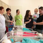 Trojaczki opuściły Wojewódzki Szpital Zespolony / Marzena Mąkosa / Radio Kielce