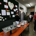 Dzień ludzi bezdomnych. Świetlica "Przystań" przy ulicy Ogrodowej 3 w Kielcach / Marzena Mąkosa / Radio Kielce